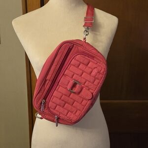 Lug Carousel Convertible Purse/Belt Bag Crossbody Pink Travel Vacay Quilted READ